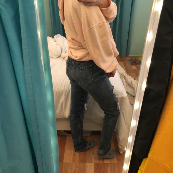 American Eagle Ripped Jeans - Picture 2 of 3